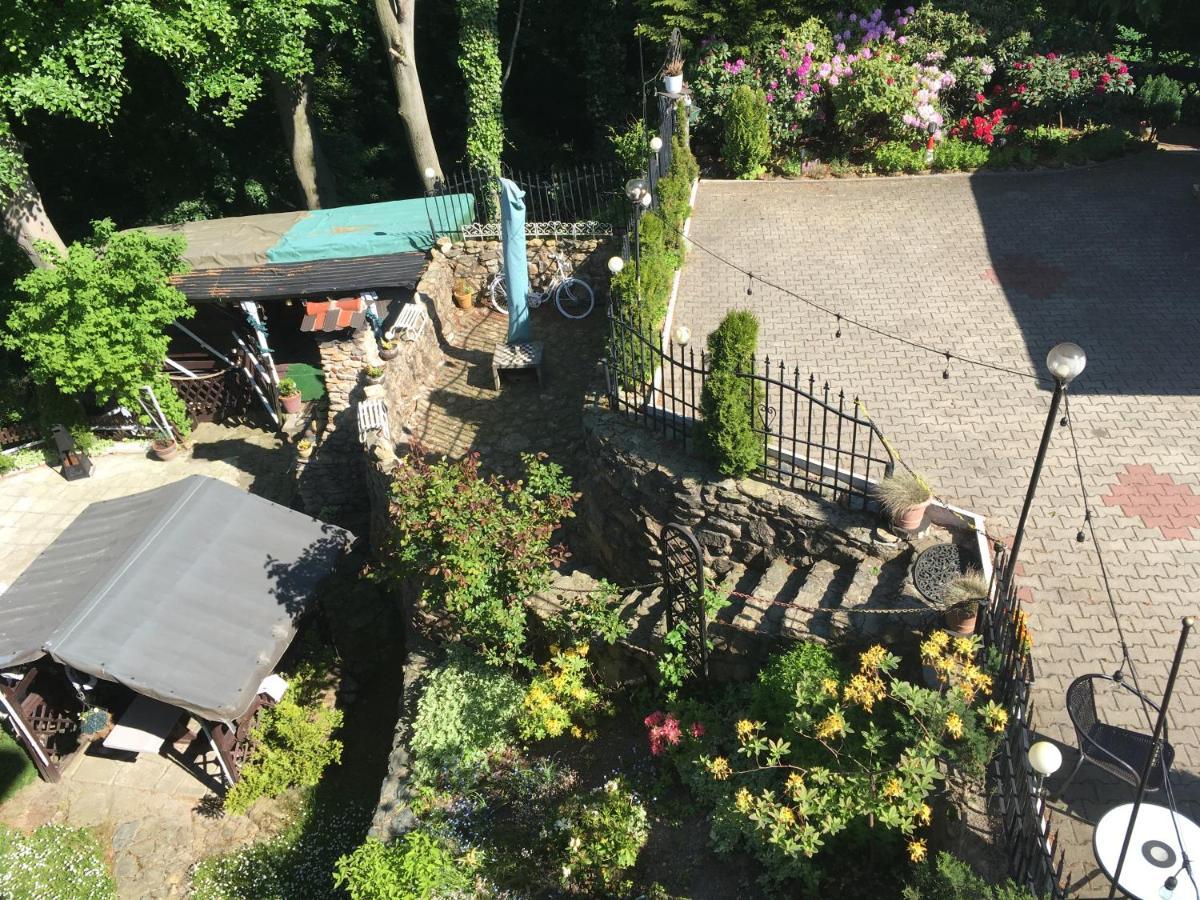 Beatka Hotell Świeradów-Zdrój Exteriör bild