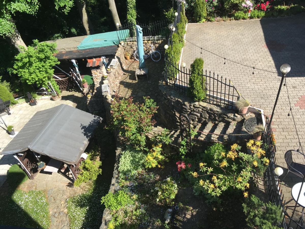 Beatka Hotell Świeradów-Zdrój Exteriör bild