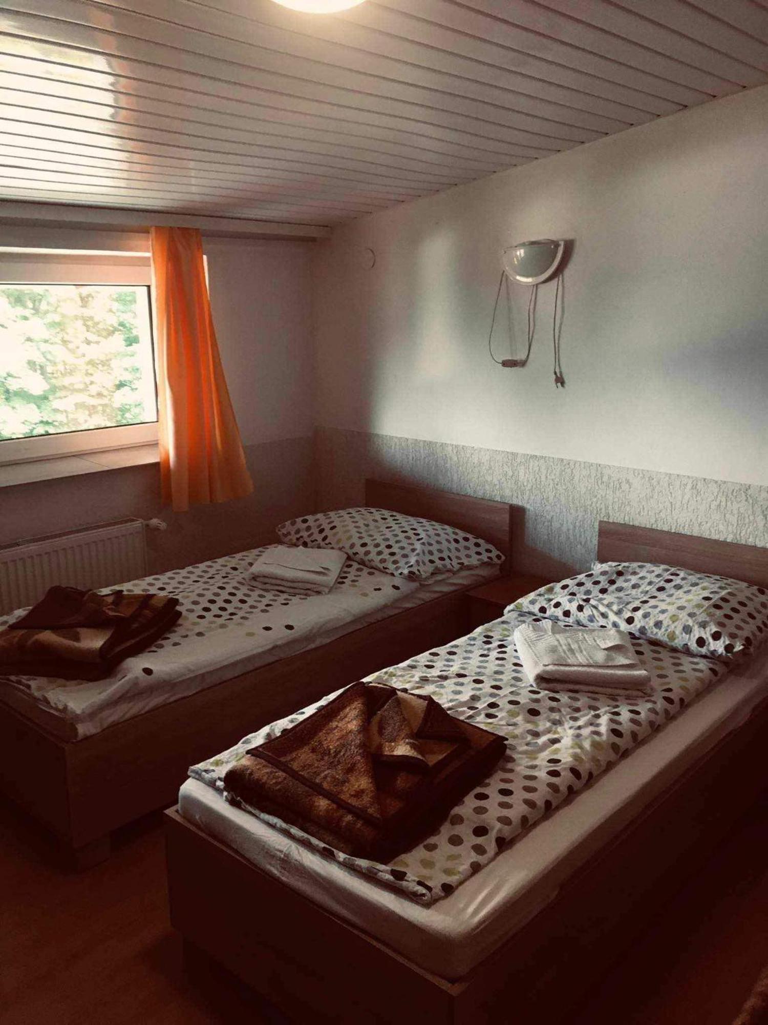 Beatka Hotell Świeradów-Zdrój Exteriör bild