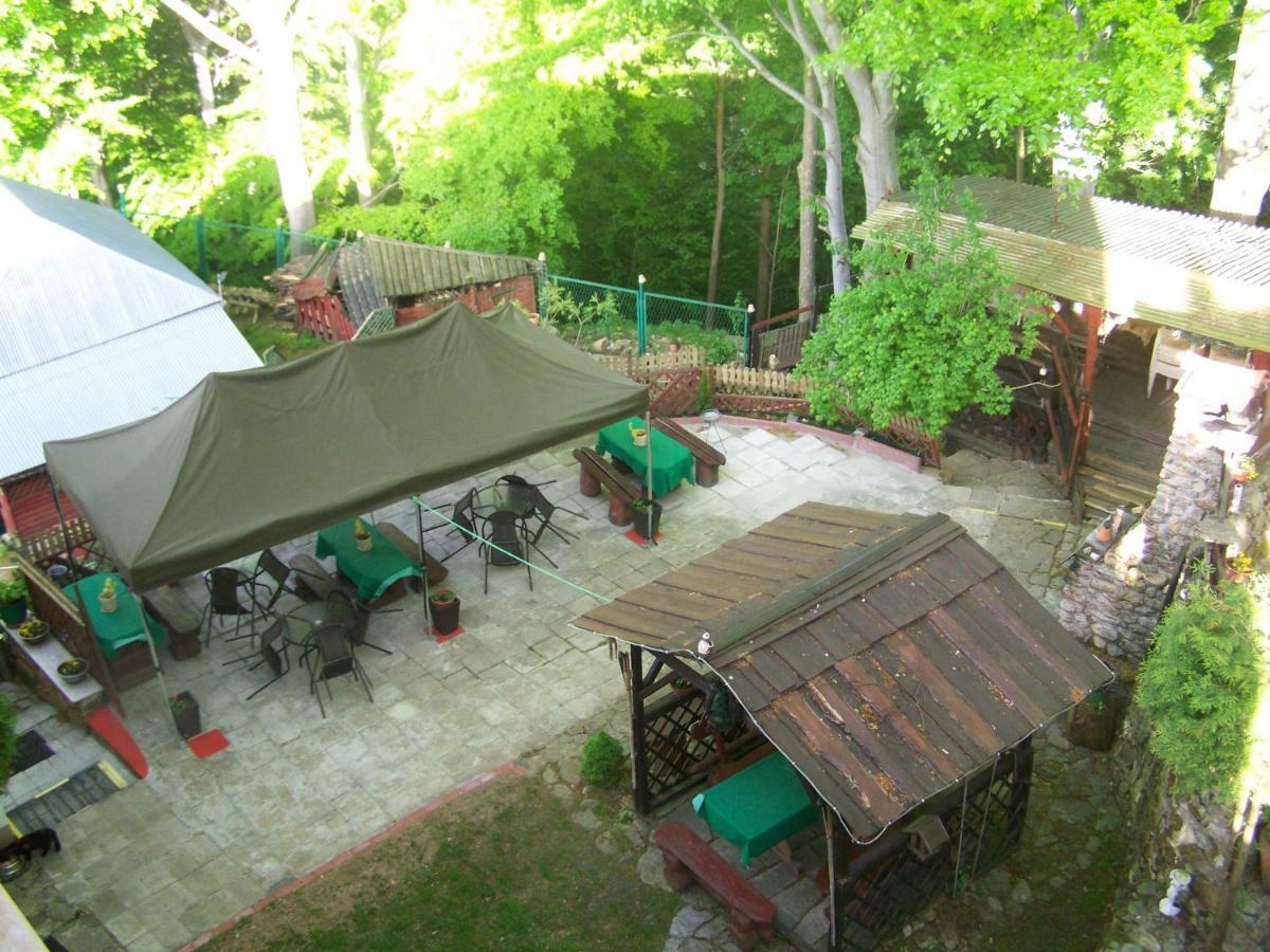 Beatka Hotell Świeradów-Zdrój Exteriör bild